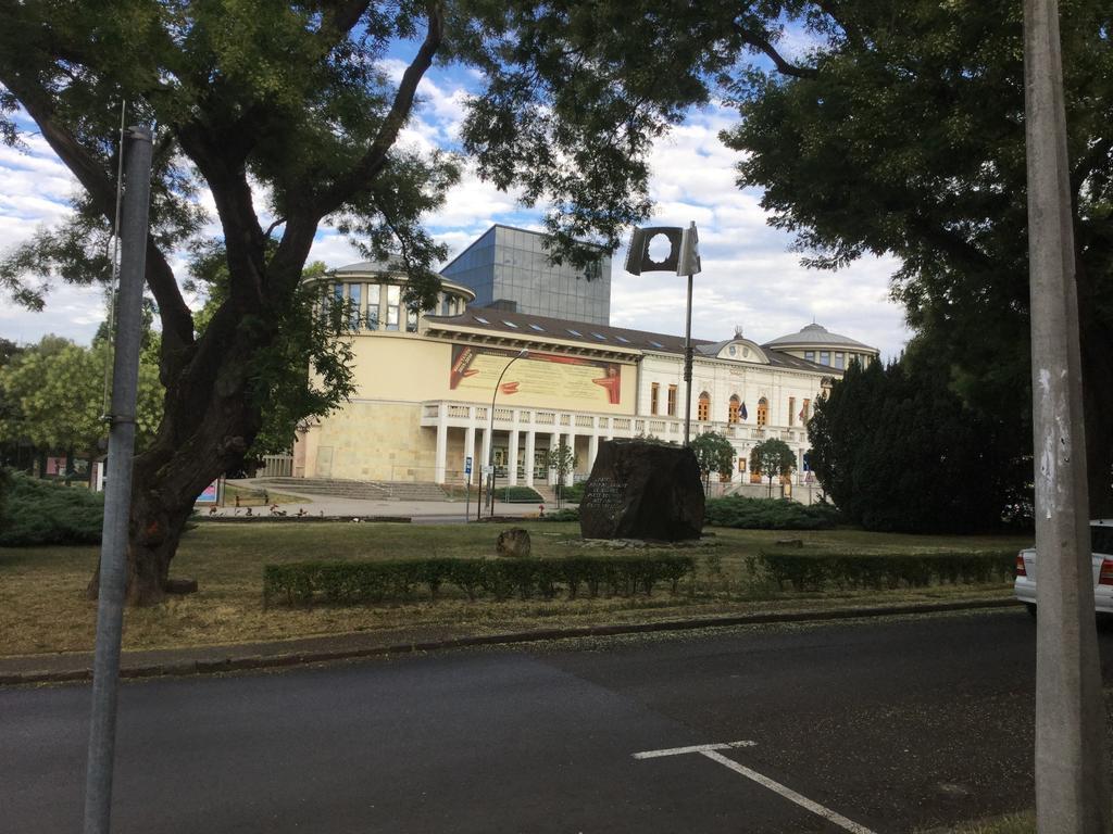 Bazilika Vendeghaz Hotel Eger Exterior photo